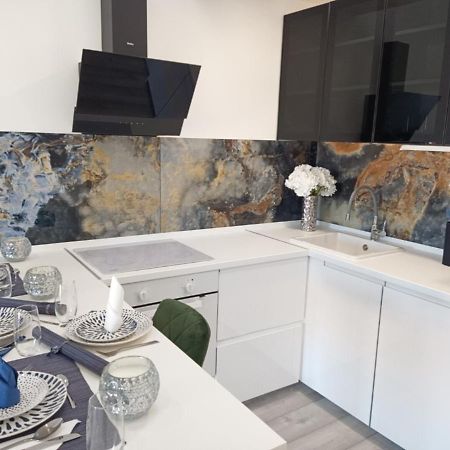 Apartman Lux Makarska Exterior photo
