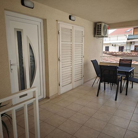 Apartman Lux Makarska Exterior photo