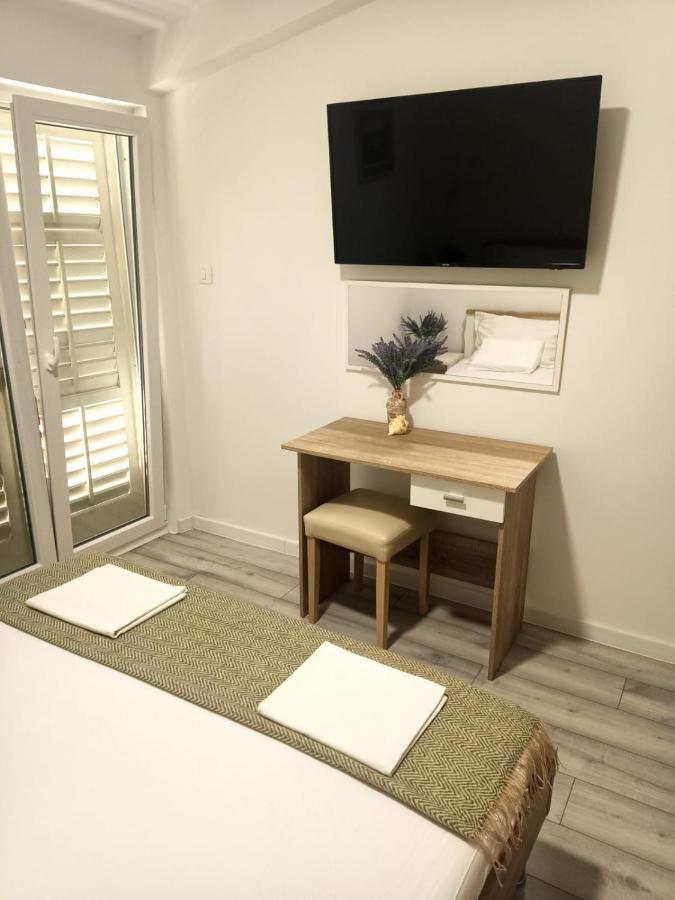 Apartman Lux Makarska Exterior photo