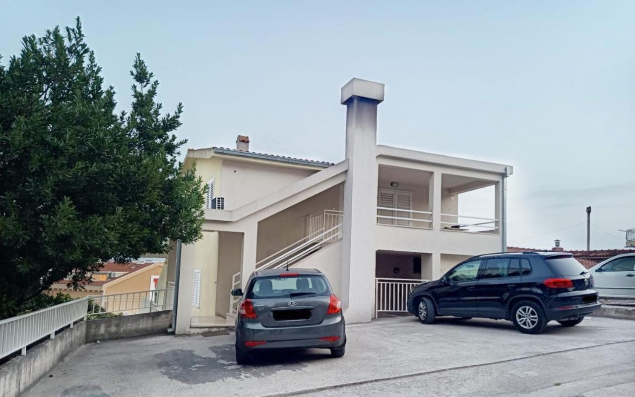 Apartman Lux Makarska Exterior photo