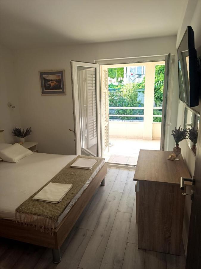 Apartman Lux Makarska Exterior photo