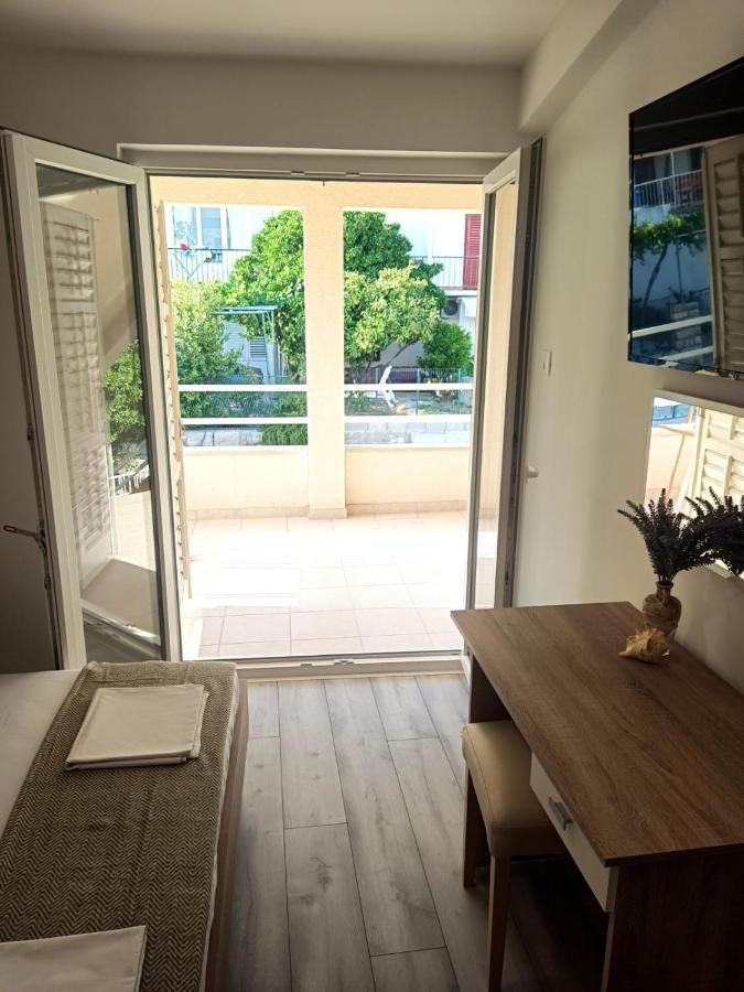 Apartman Lux Makarska Exterior photo