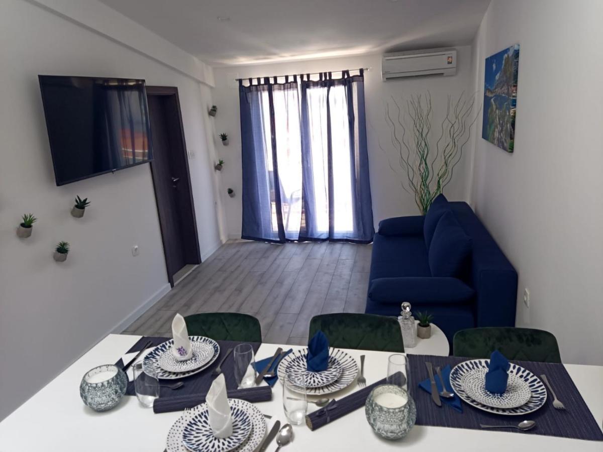 Apartman Lux Makarska Exterior photo