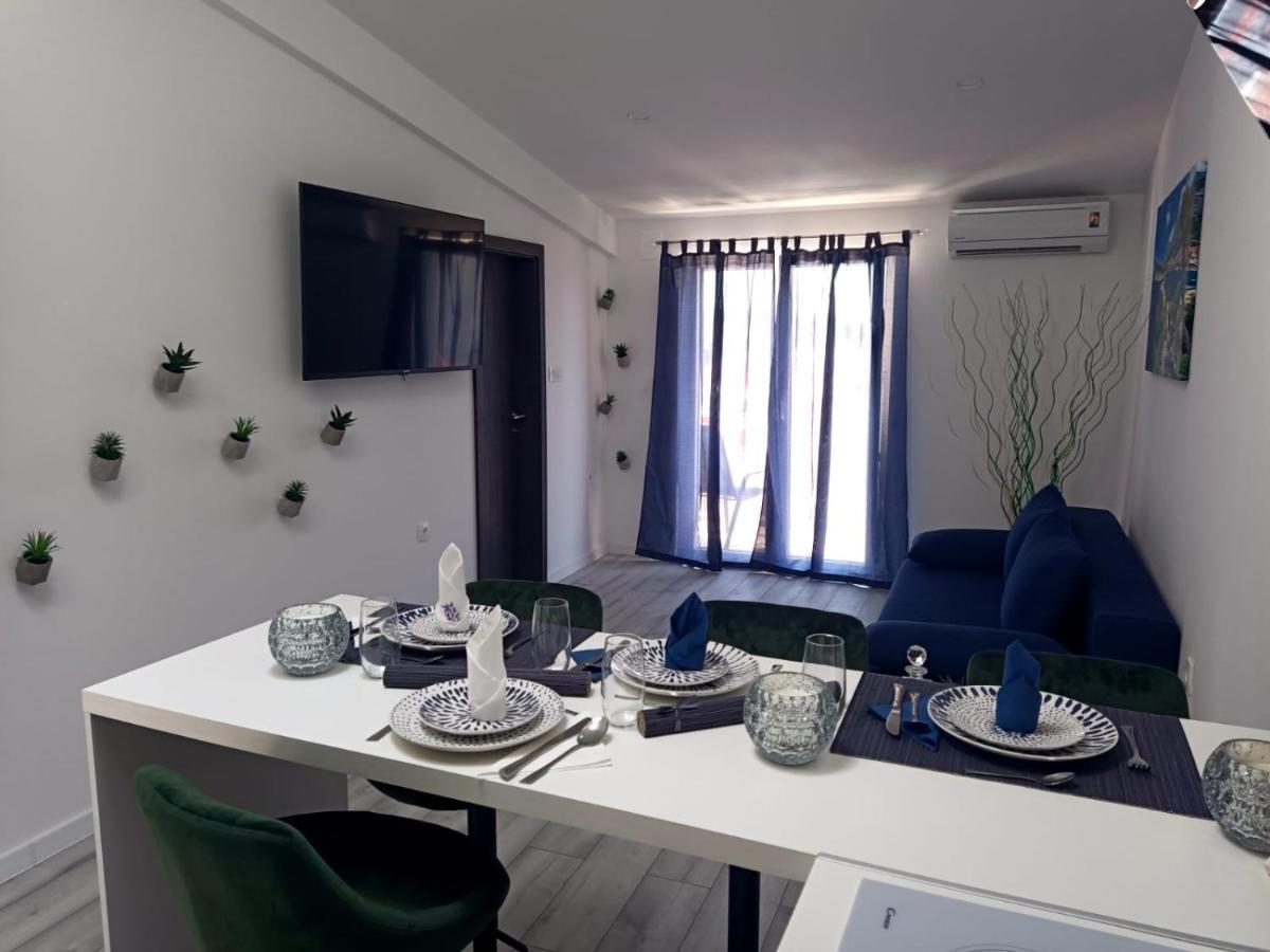 Apartman Lux Makarska Exterior photo