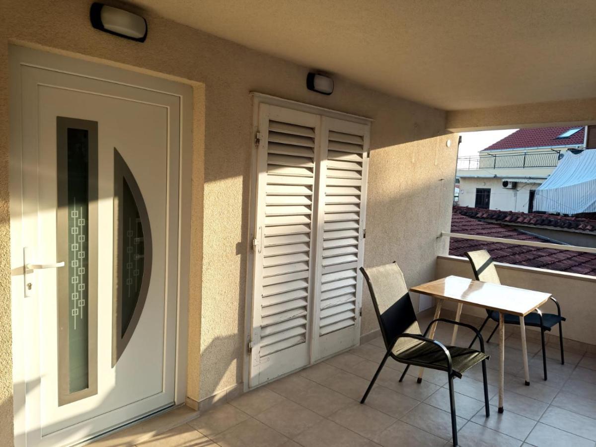 Apartman Lux Makarska Exterior photo