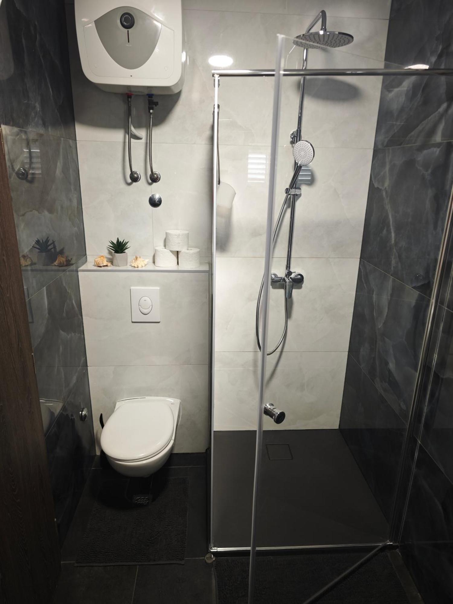 Apartman Lux Makarska Exterior photo